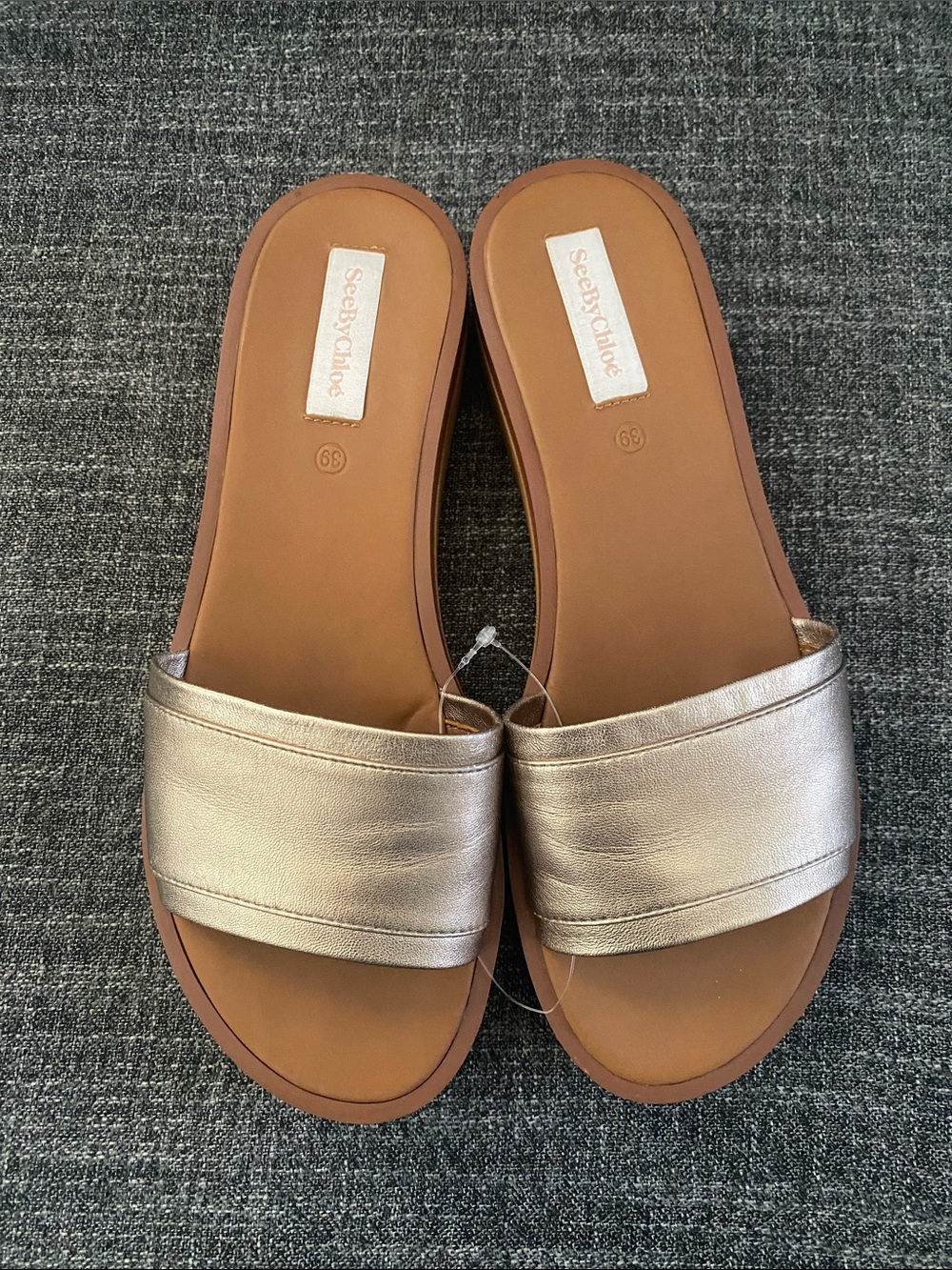 See By Chloe Rose Gold Leather Slide Sandals 39
